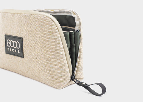 Bolsa de accesorios y tecnología de cáñamo beige