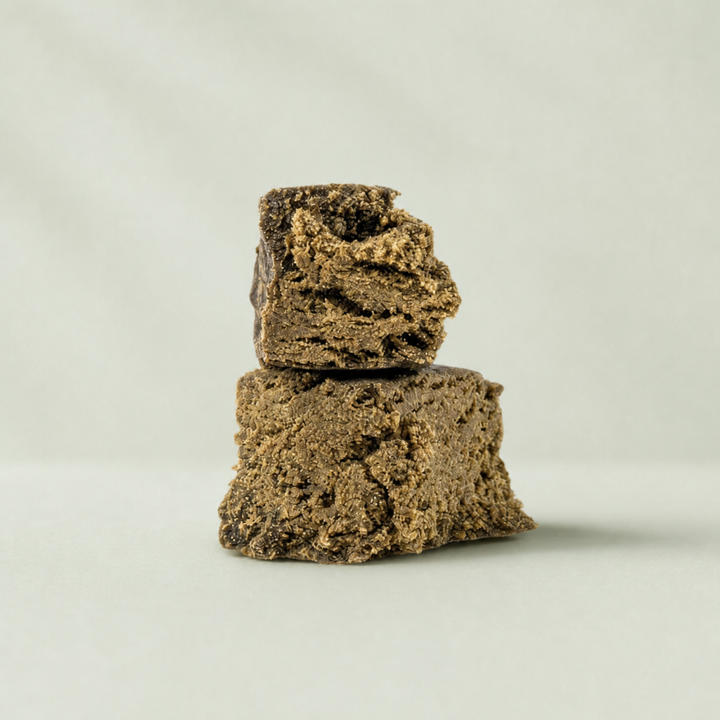 Caliplate CBD sur fond inspiré Beldia avec ombre réaliste unique