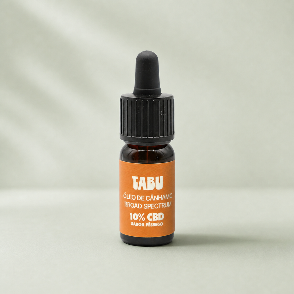 Óleo Broad Spectrum 10% CBD Pêssego — fond Beldia vert sauge clair
