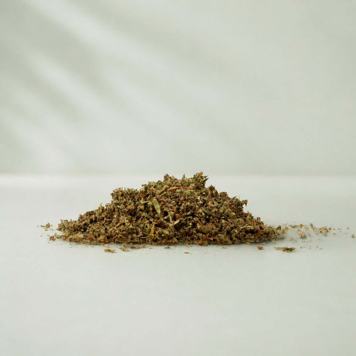 Trim CBD sur fond Beldia vert sauge clair